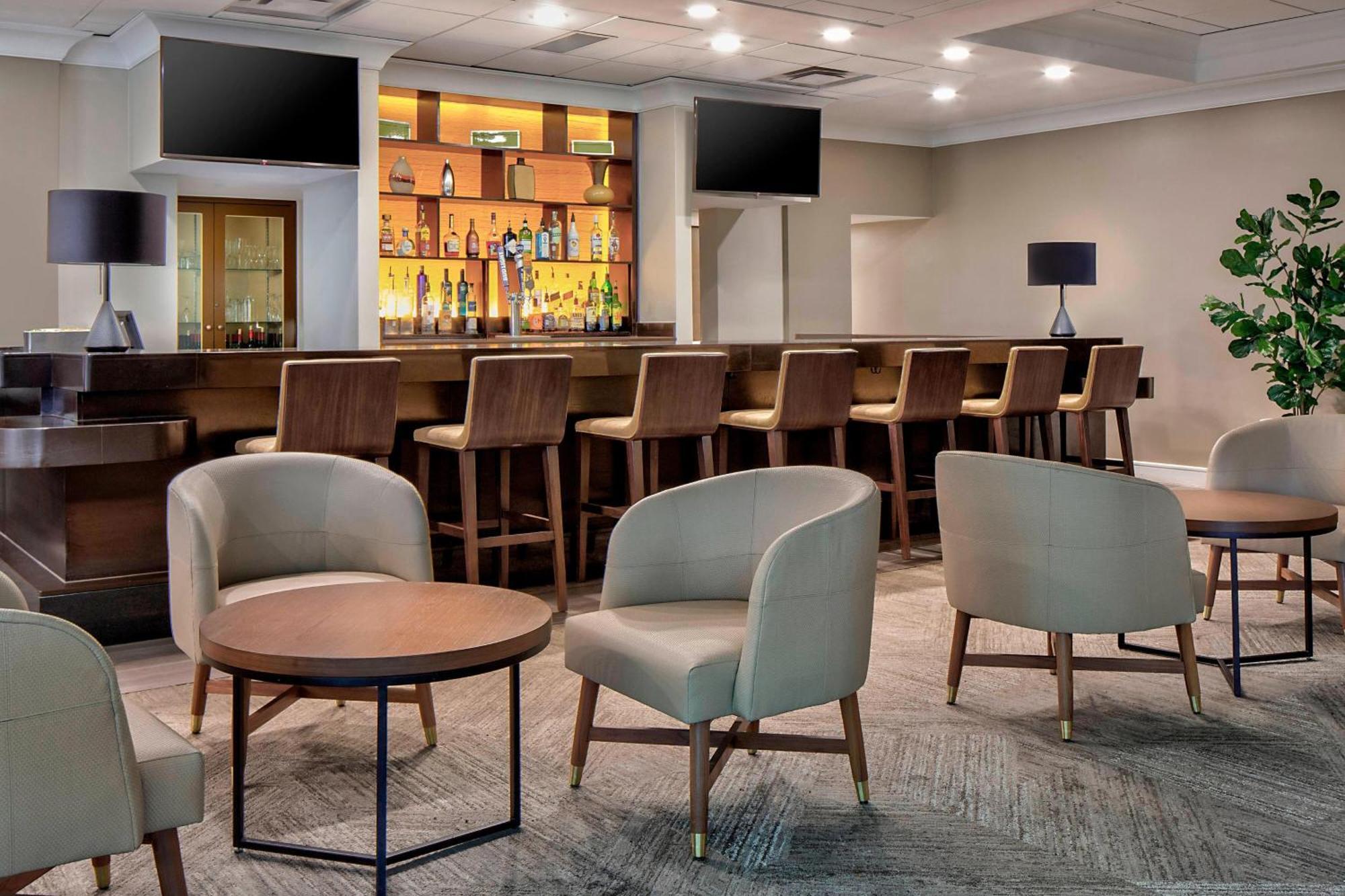 Sheraton Suites Market Center Даллас Екстер'єр фото