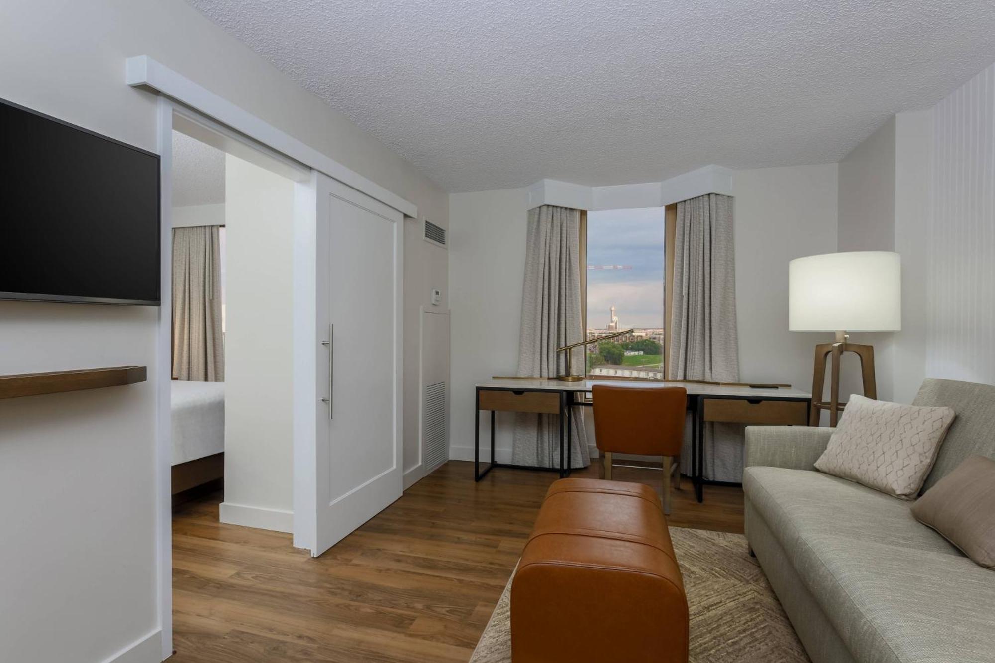 Sheraton Suites Market Center Даллас Екстер'єр фото