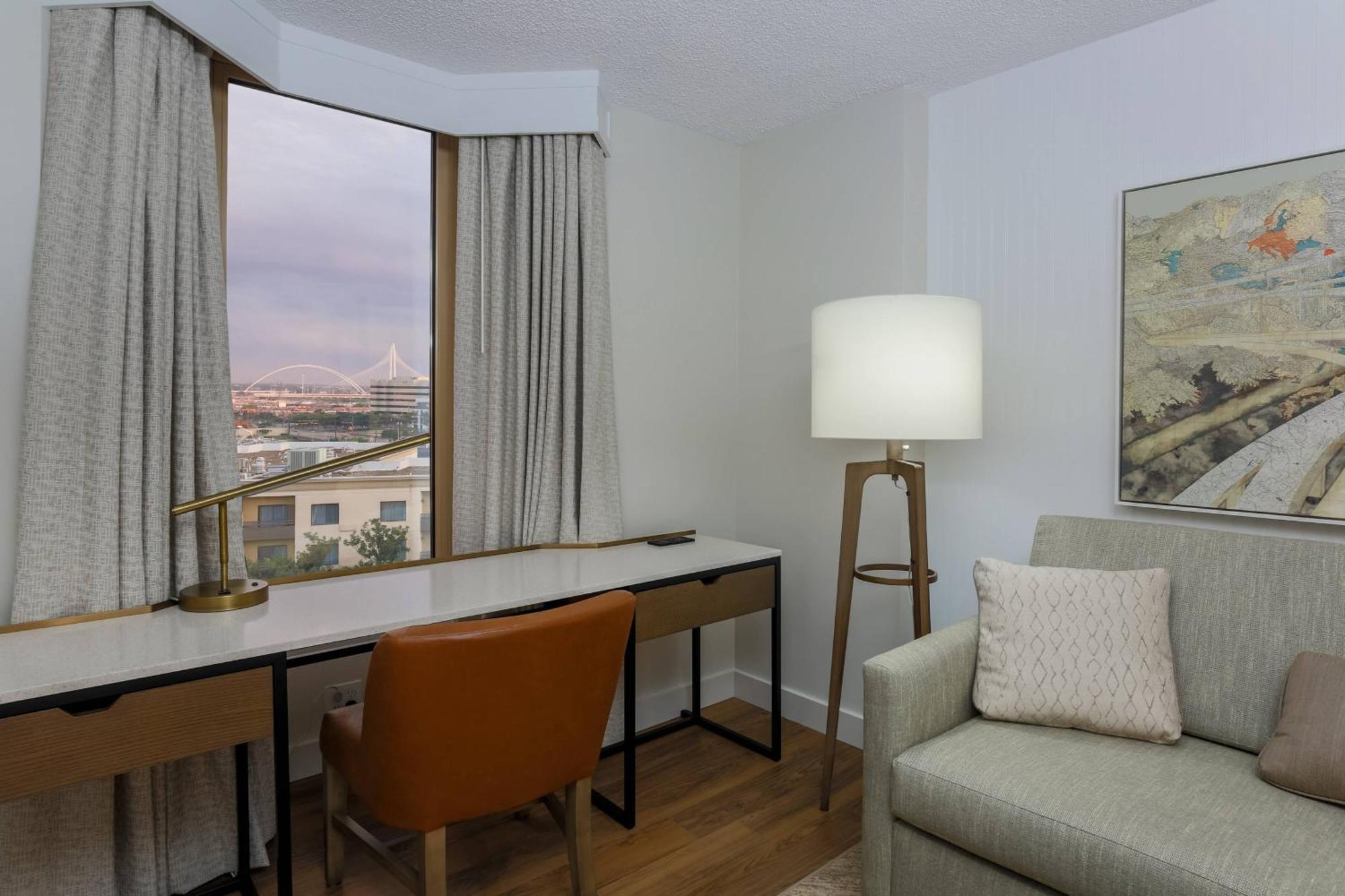 Sheraton Suites Market Center Даллас Екстер'єр фото