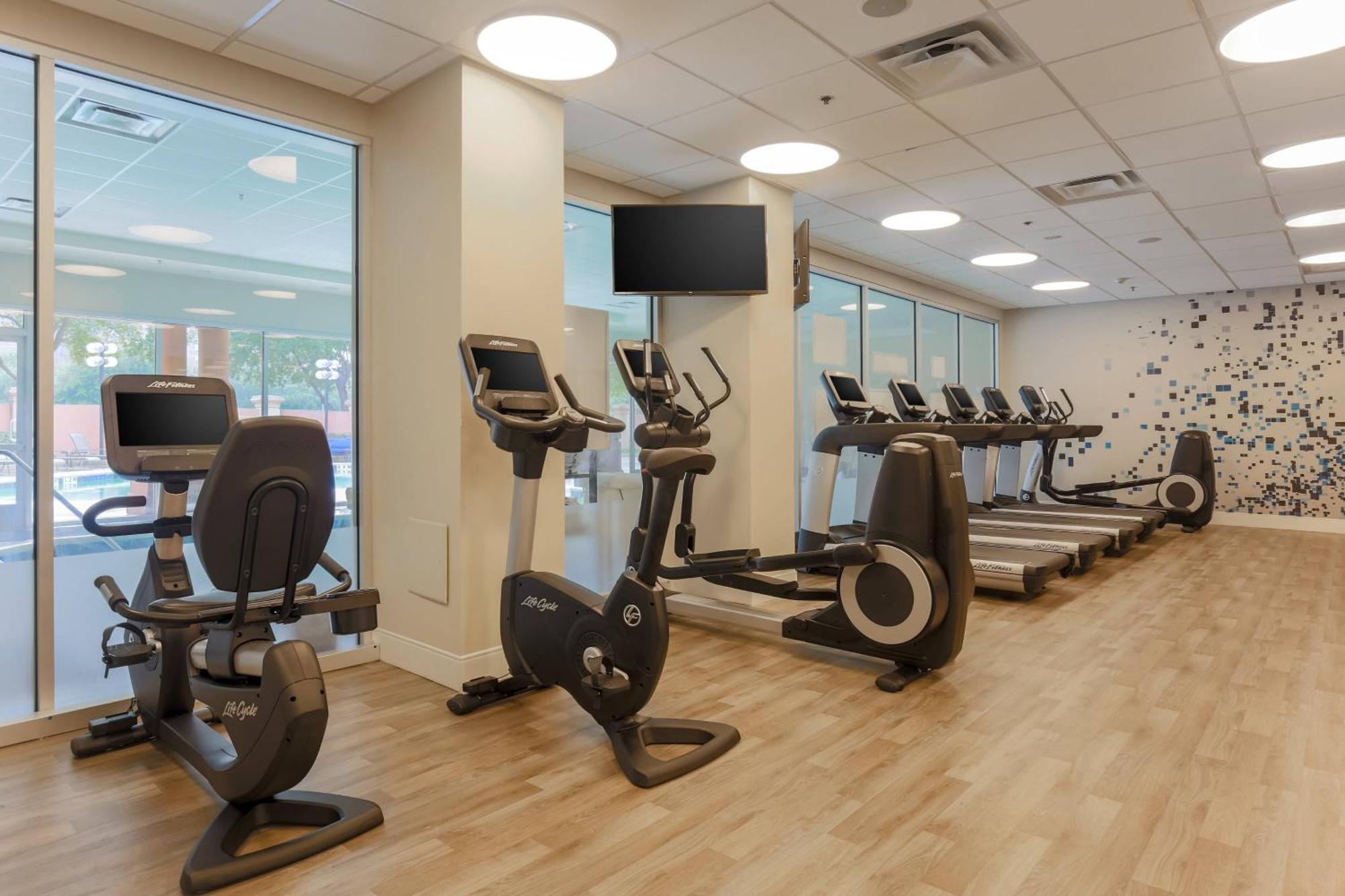 Sheraton Suites Market Center Даллас Екстер'єр фото